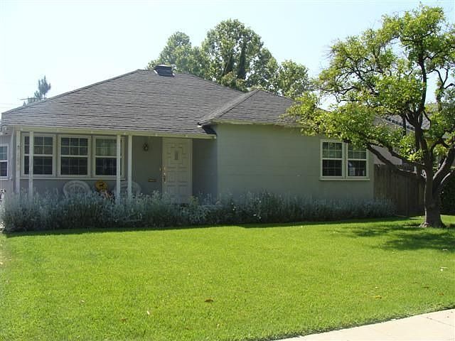 1st image of 1049 N Avon St