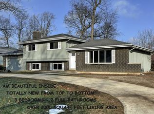 29W246 Pine Ave, West Chicago, IL 60185