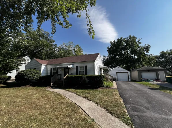 42 Deerpath Rd, Merrillville, IN 46410