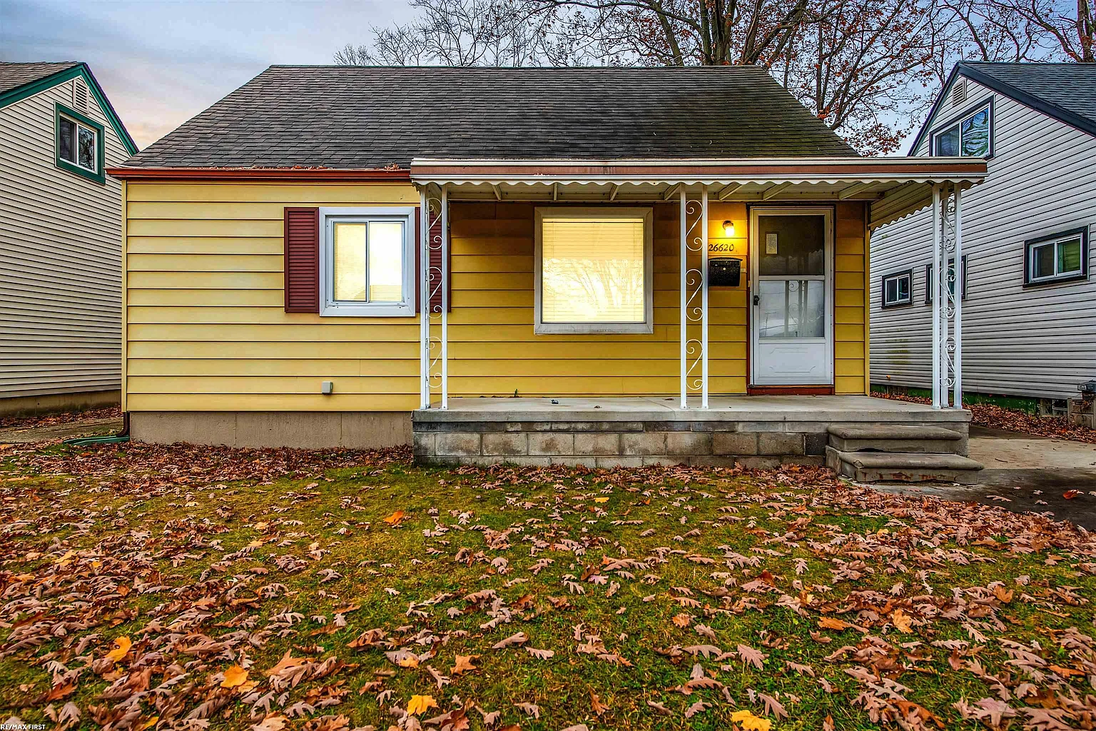 26620 Osmun St photo 1