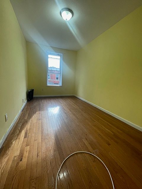 2nd image of 569 45th St #1