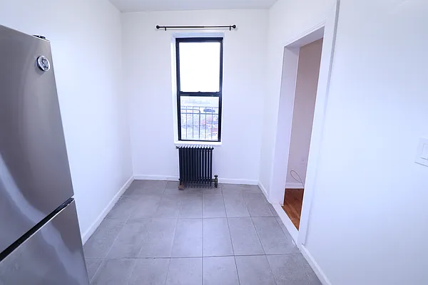 Rented by A&E Real Estate Management | media 4