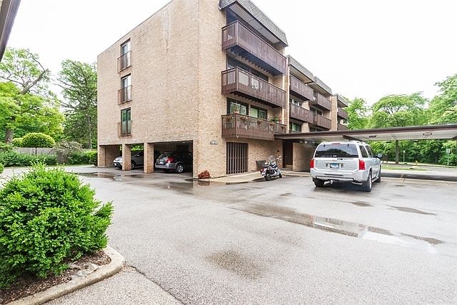 1st image of 1817 Tanglewood Dr Unit 3B