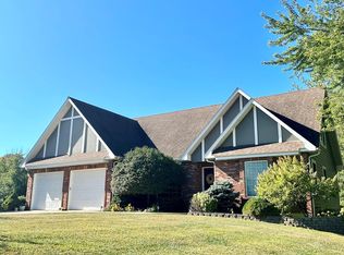 417 Garrett Dr, Kirksville, MO 63501