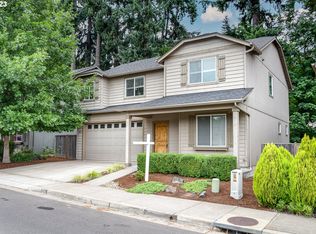 4926 Glacier Dr, Springfield, OR 97478