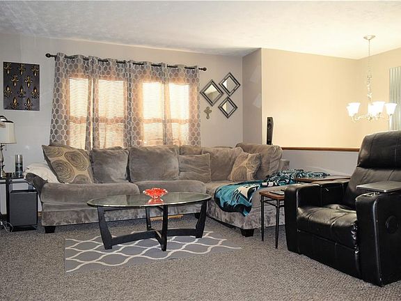 5th image of 2373 Oak Trace Dr