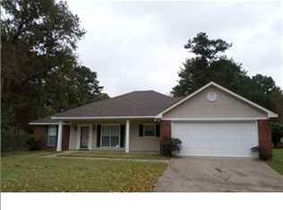 630 Dorothy Ln, Byram, MS 39272