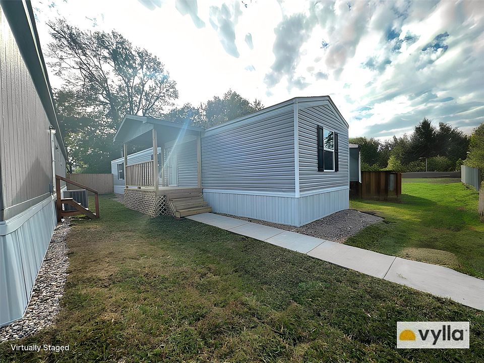 1st image of 14542 Enchanted Waters Dr