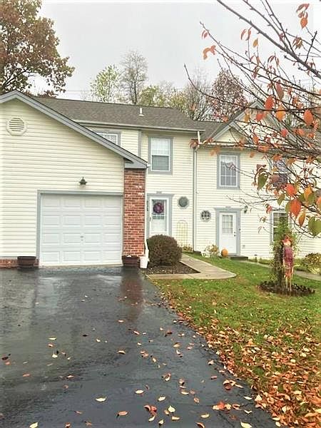 1st image of 202 Chelsea Dr