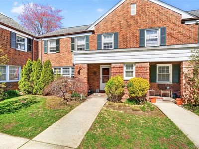 115 Robins Road #115, New Rochelle, NY, 10801