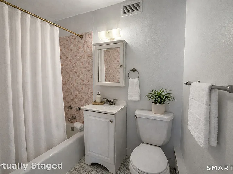 Newfield Terrace Apartments — Photo 15