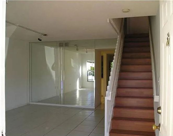 2nd image of 9193 Fontainebleau Blvd #209