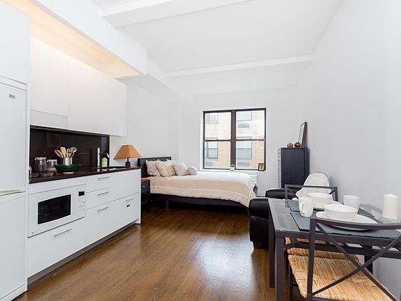 4th image of 212 W 91st St APT 1508