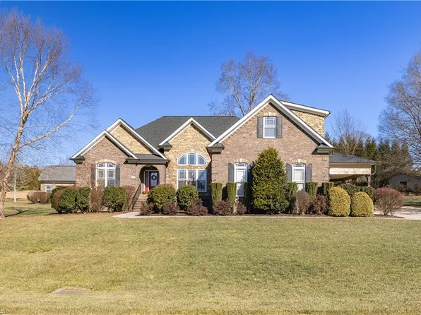 5071 Rocky Springs Ct, Kernersville, NC 27284
