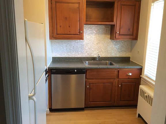 3rd image of 506 Bonnie Brae Pl APT G2