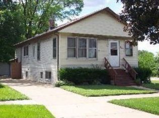 1820 S 18th Ave #1, Maywood, IL 60153