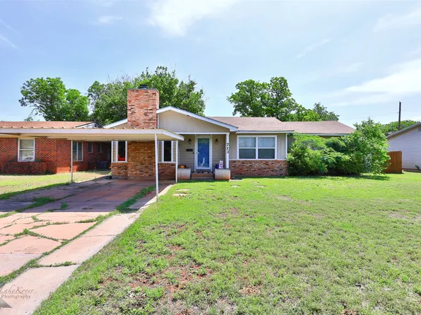 713 S San Jose Dr, Abilene, TX 79605