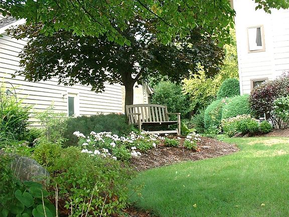 Extensive landscaping