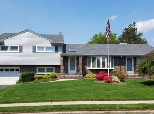 222 Chittenden Rd, Clifton, NJ 07013
