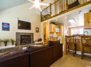 1532 E Transwest Dr, Sandy, UT 84092