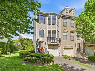 419 Hartford Dr, Nutley, NJ, 07110