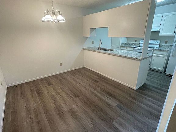 5th image of 1212 N Major Dr #13S