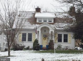 1146 Roths Church Rd, Spring Grove, PA 17362