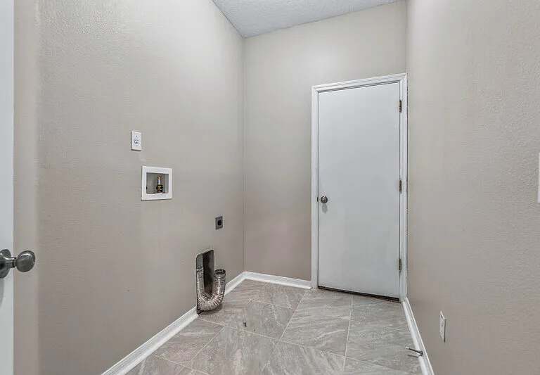 14 Poppy Ln — Photo 33