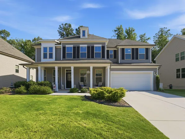 114 Hardwick St, Clayton, NC 27527
