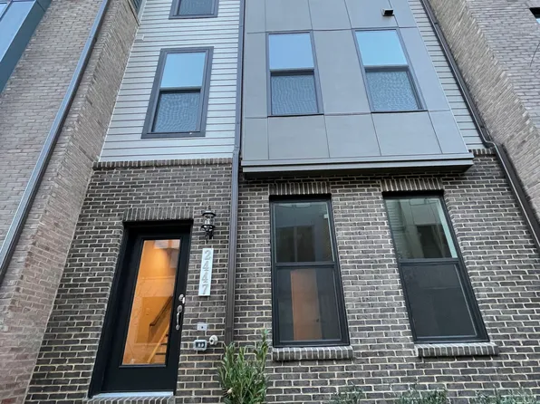 2447 Liberty Loop, Herndon, VA 20171