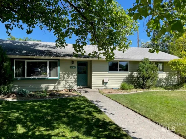 6246 W Daytona Cir, Boise, ID 83709