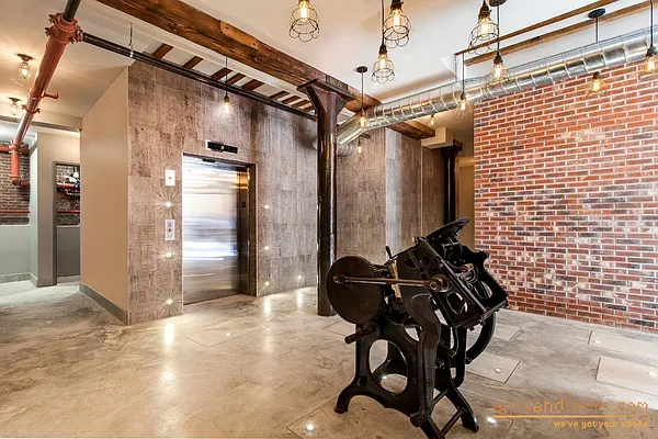 Rented by aptsandlofts.com | media 24