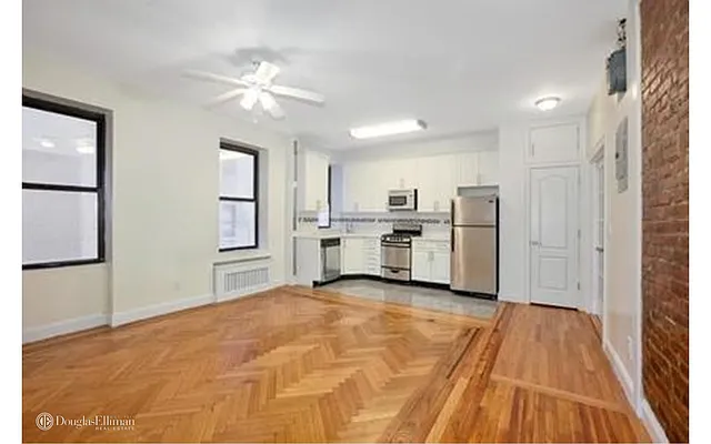 Rented by Douglas Elliman | media 15