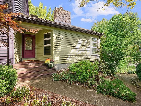 2nd image of 7064 Royalgreen Dr