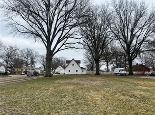 4507 Blue Ridge Blvd, Kansas City, MO 64133