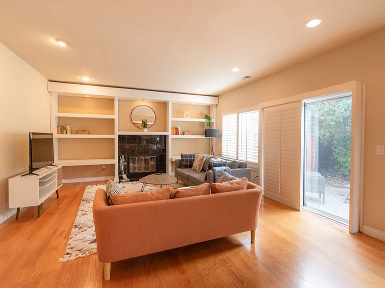 1547 Deluca Dr — Photo 10
