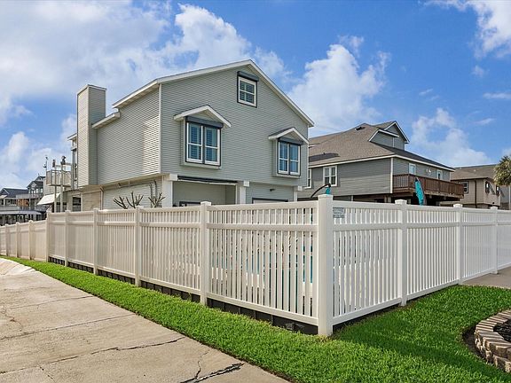 5th image of 406 Tahiti Rd