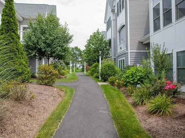 6 Pepperbush, Plymouth, MA 02360