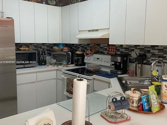 5th image of 8851 NW 119th St Unit 1113-1