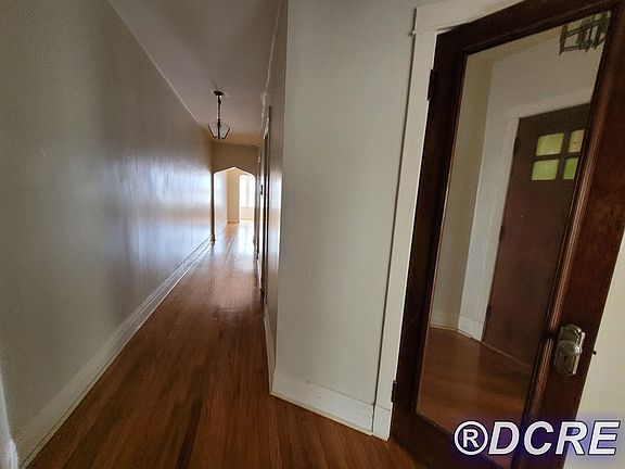 4th image of 1420 W Jonquil Ter