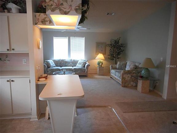2nd image of 757 Heathrow Ave