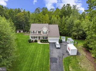 57 Boxwood Dr, Fredericksburg, VA 22406