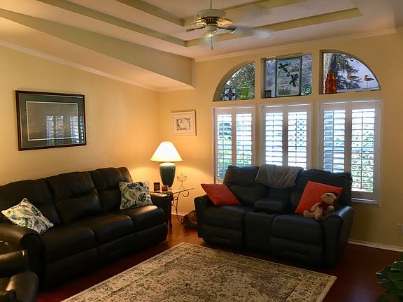 4th image of 249 Osprey Ln