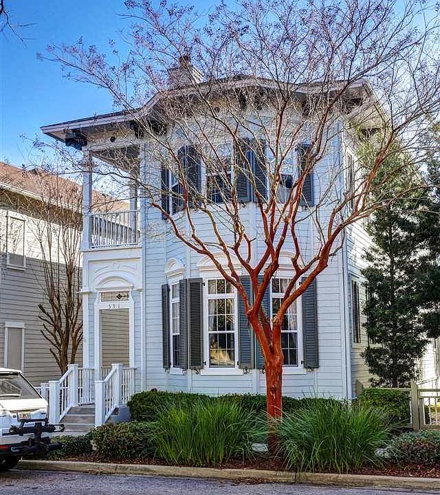 1st image of 591 Aragon St