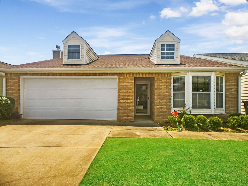 1st image of 1432 Southern Gardens Dr