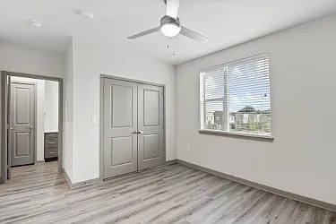 Jefferson Verdant Townhomes — Photo 6