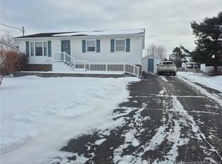 318 Sunset, Beresford, NB E8K 2G6