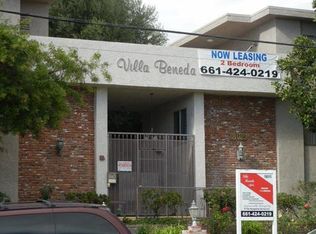 18015 Beneda Ln APT 108, Canyon Country, CA 91351