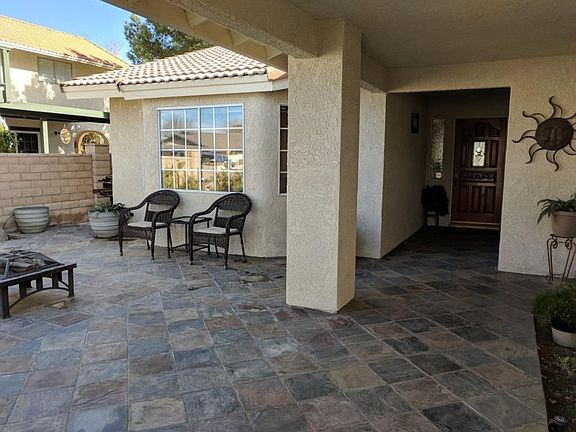4th image of 15181 Wildflower Ln
