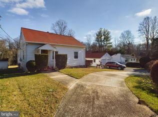 3005 Fairhill Rd, Fairfax, VA 22031